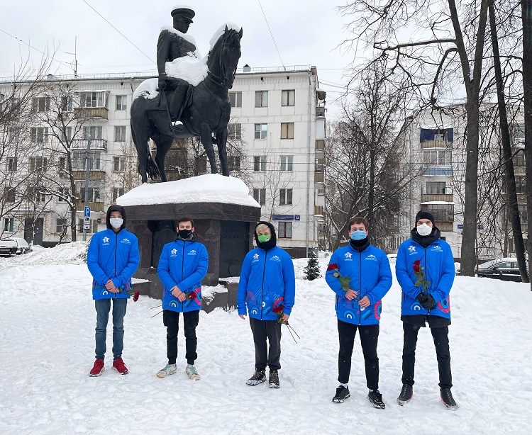 «Никто не забыт, ничто не забыто»: столичные школьники и студенты провели мероприятия в честь Сталинградской битвы
