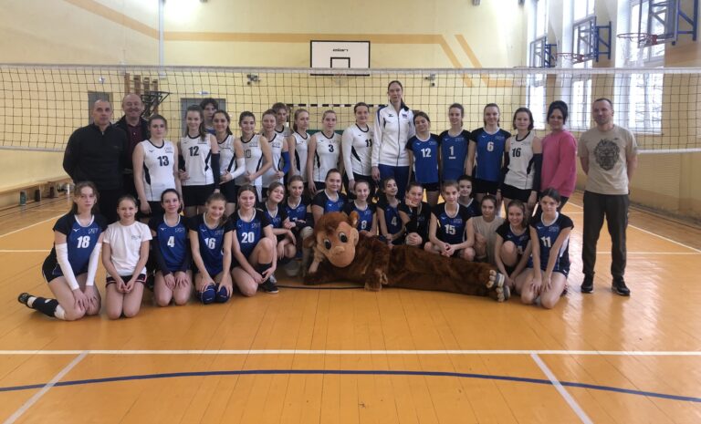 Фехтование, черлидинг, аэробика: как прошла спортивная неделя в московских школах
