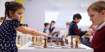 Юных москвичей приглашают поучаствовать в онлайн-турнире по шахматам