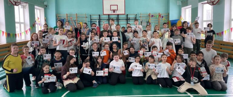 Московские школьники попробовали себя в искусстве кунг-фу в рамках проекта «Урок с чемпионом»
